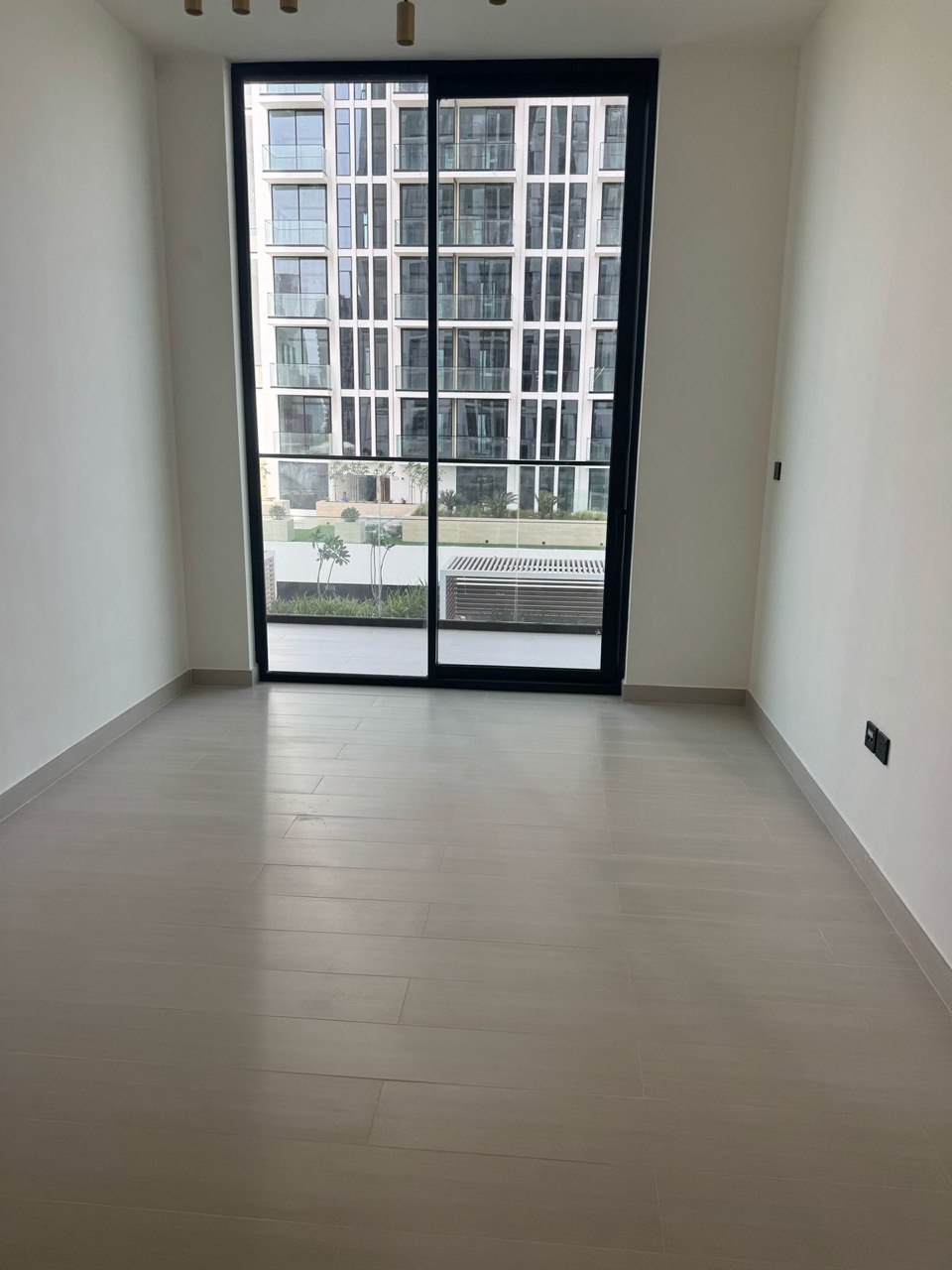 Binghatti Gardenia 1 – 1-Bedroom Apartment