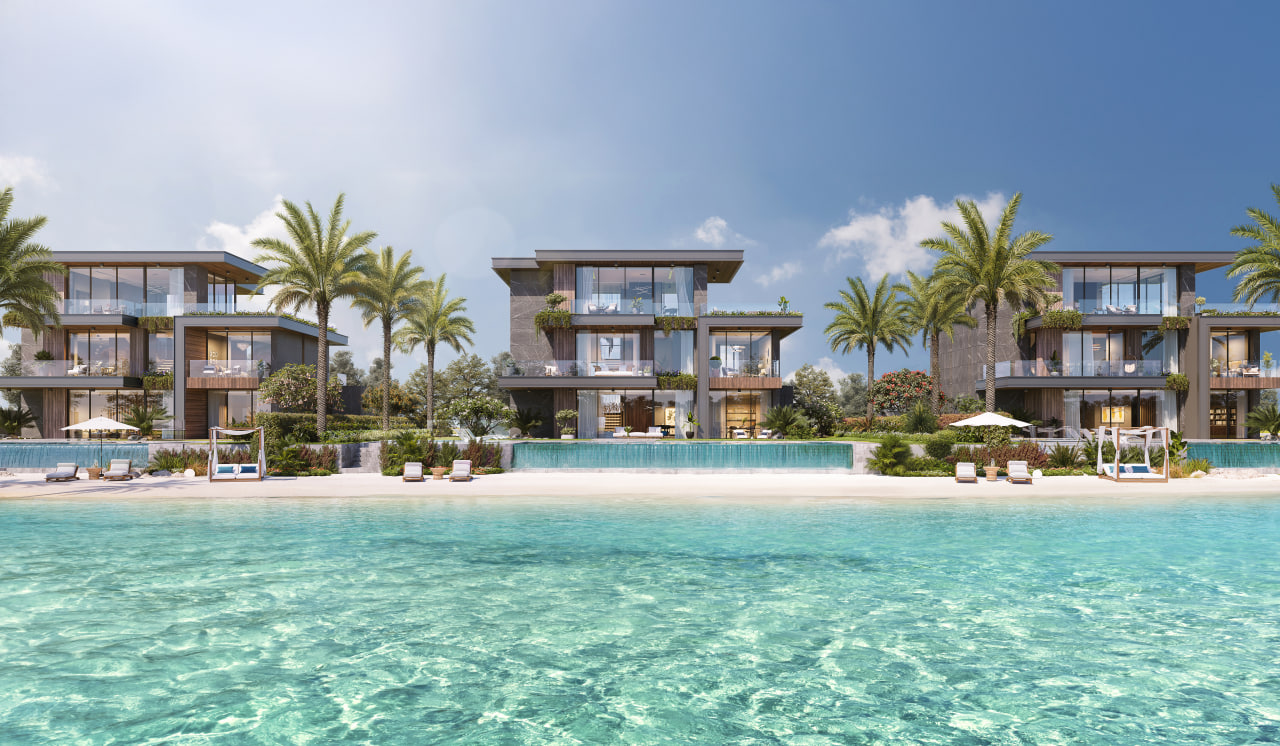 Jacob & Co. Beachfront Living - 5-Bedroom Villa